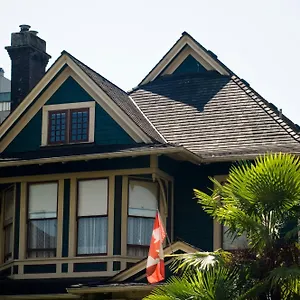 O Canada House Vancouver