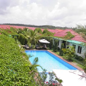 White Boutique And Residences Отель